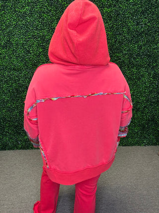 Easel Daisy Patch Pullover
