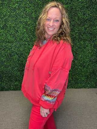 Easel Daisy Patch Pullover