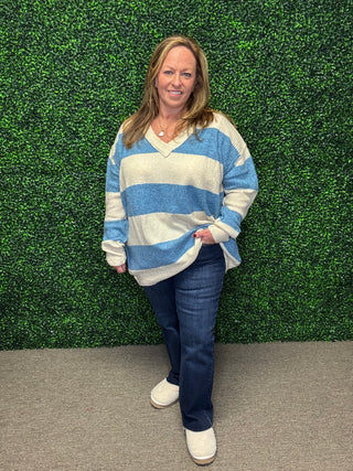 Easel V-Neck striped Oversized Sweater